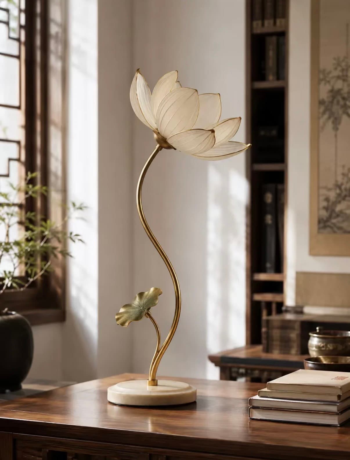 Lotus Bloom Table Lamp